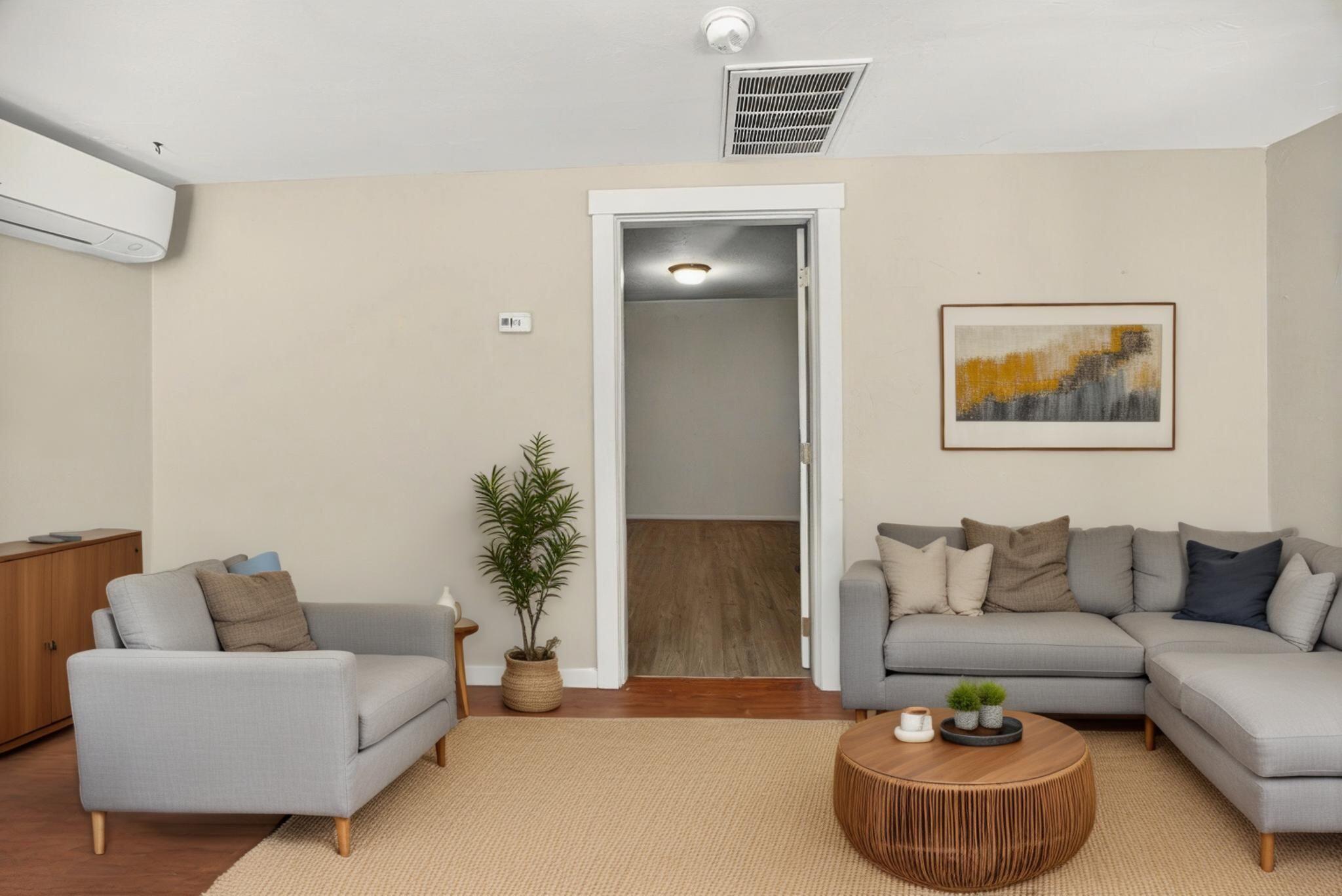 Laurelhurst Addition - Residential Income