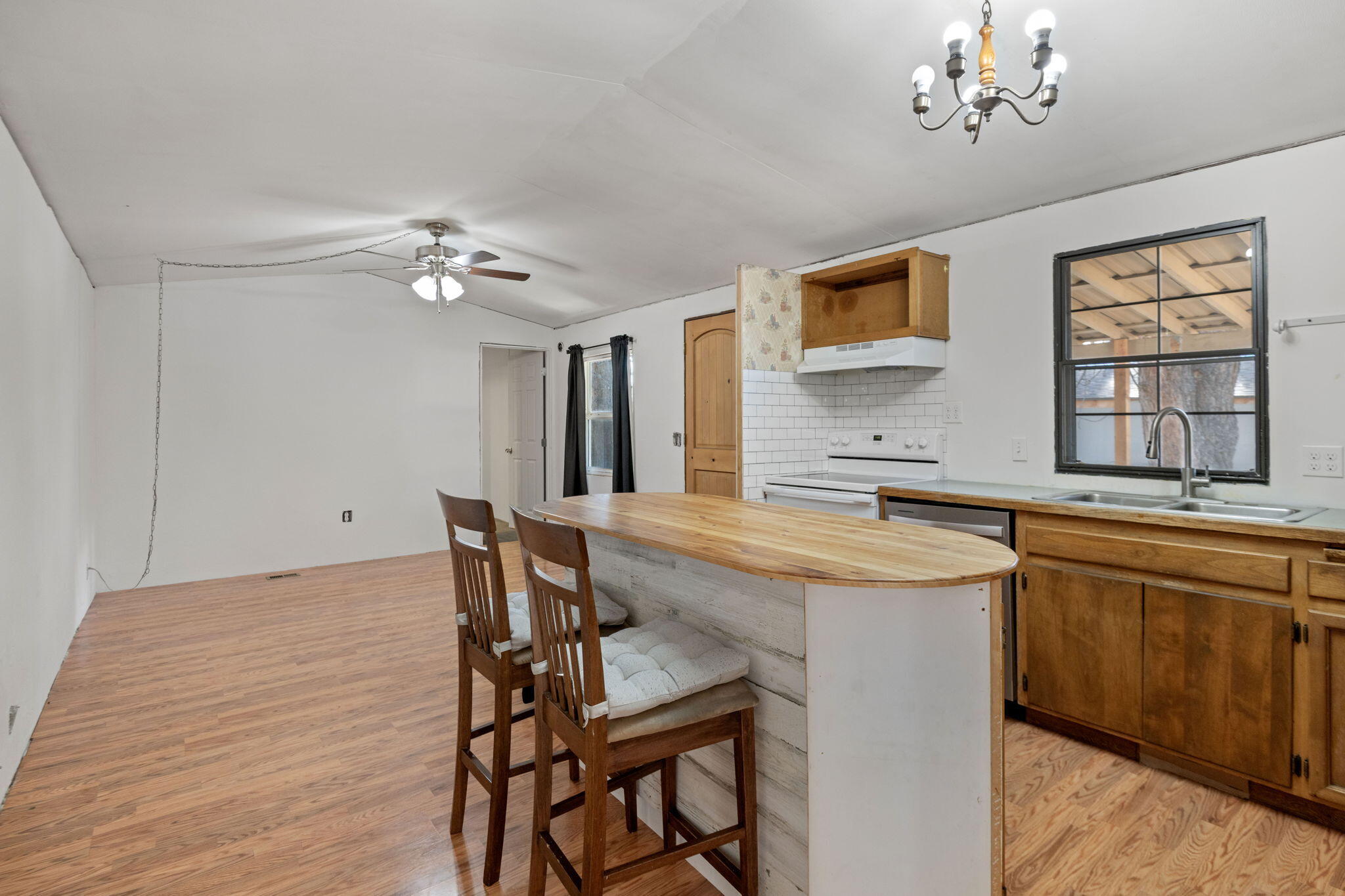 The Pines - Residential