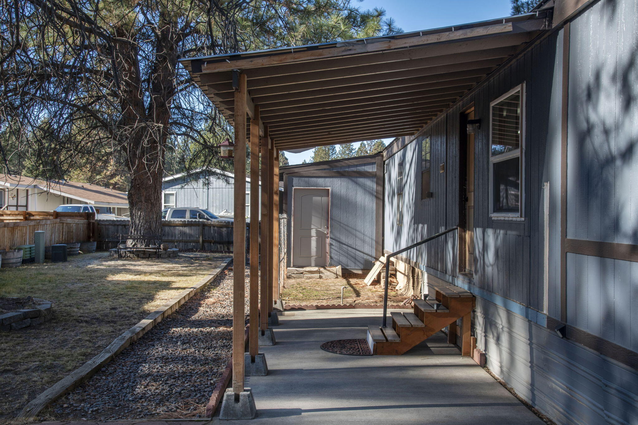 61000 Brosterhous Road 574