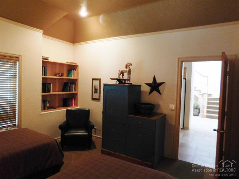 StoneTH - Residential