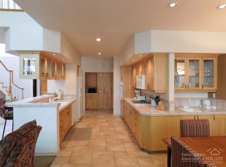 StoneTH - Residential