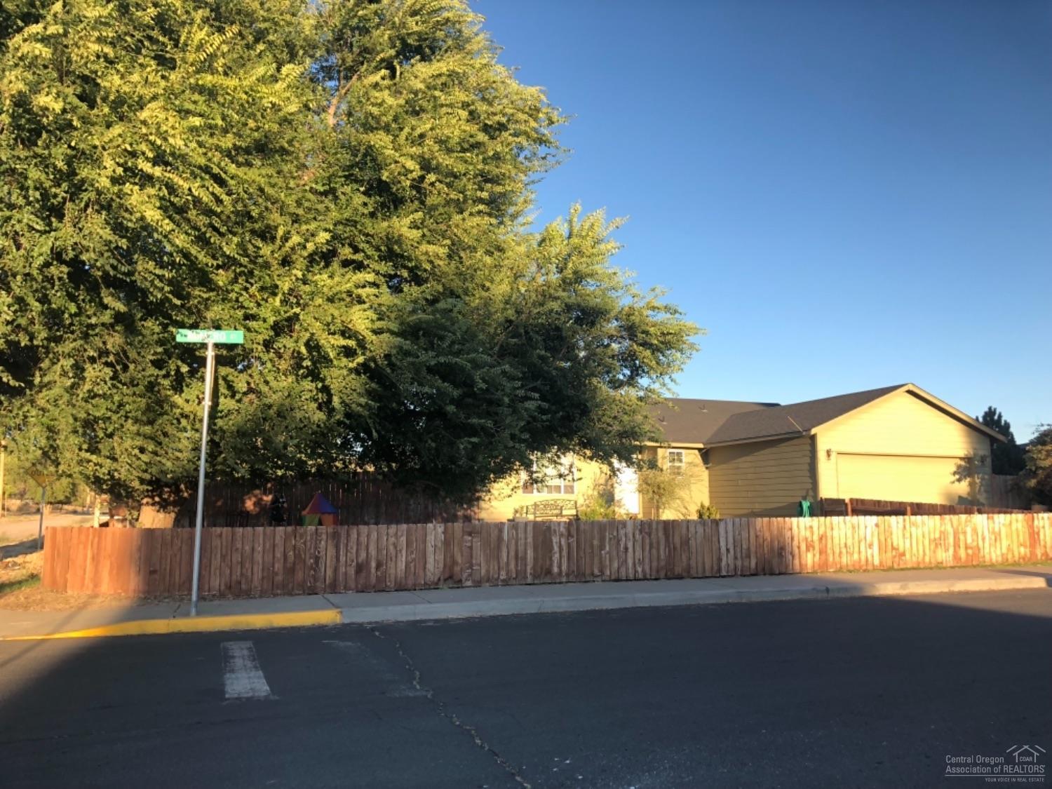 Buff Estates - Residential