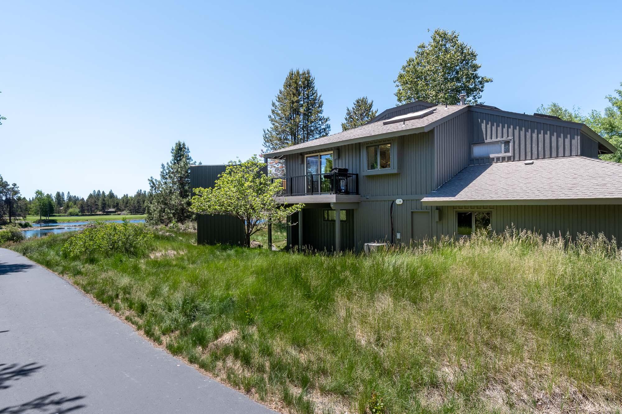 Fairway Point Villag - Residential