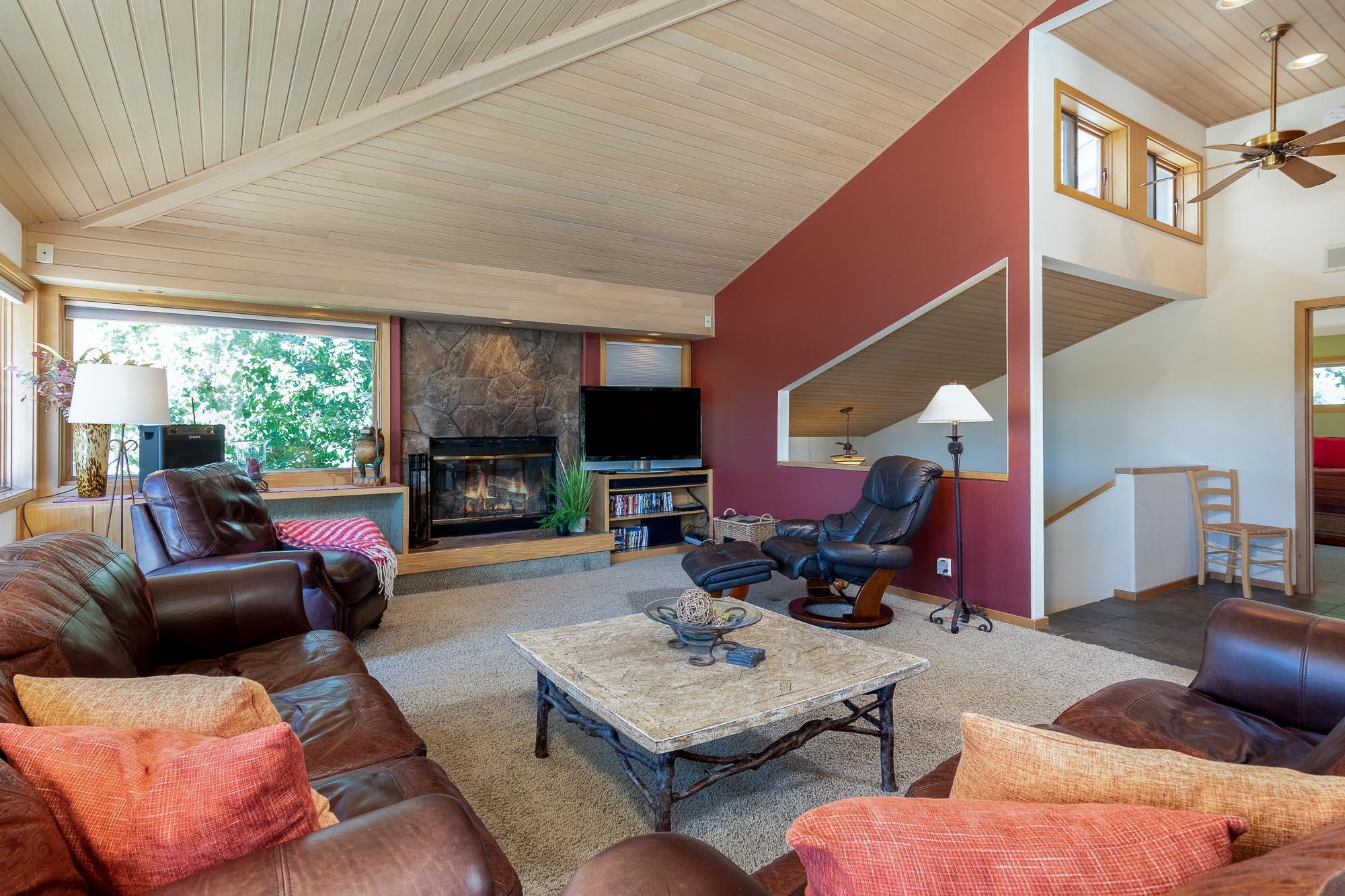 Fairway Point Villag - Residential