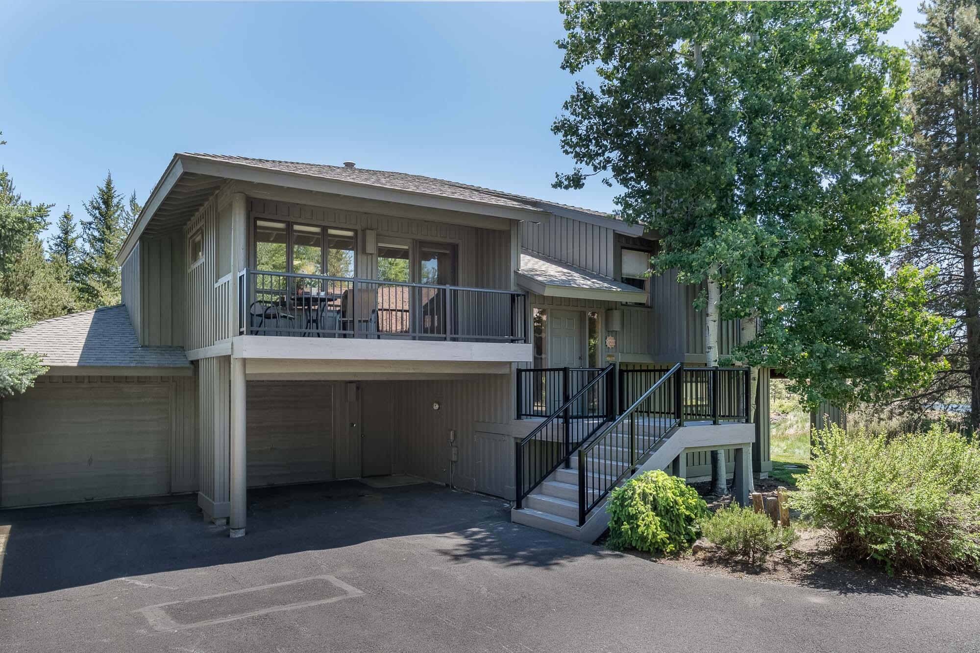 Fairway Point Villag - Residential