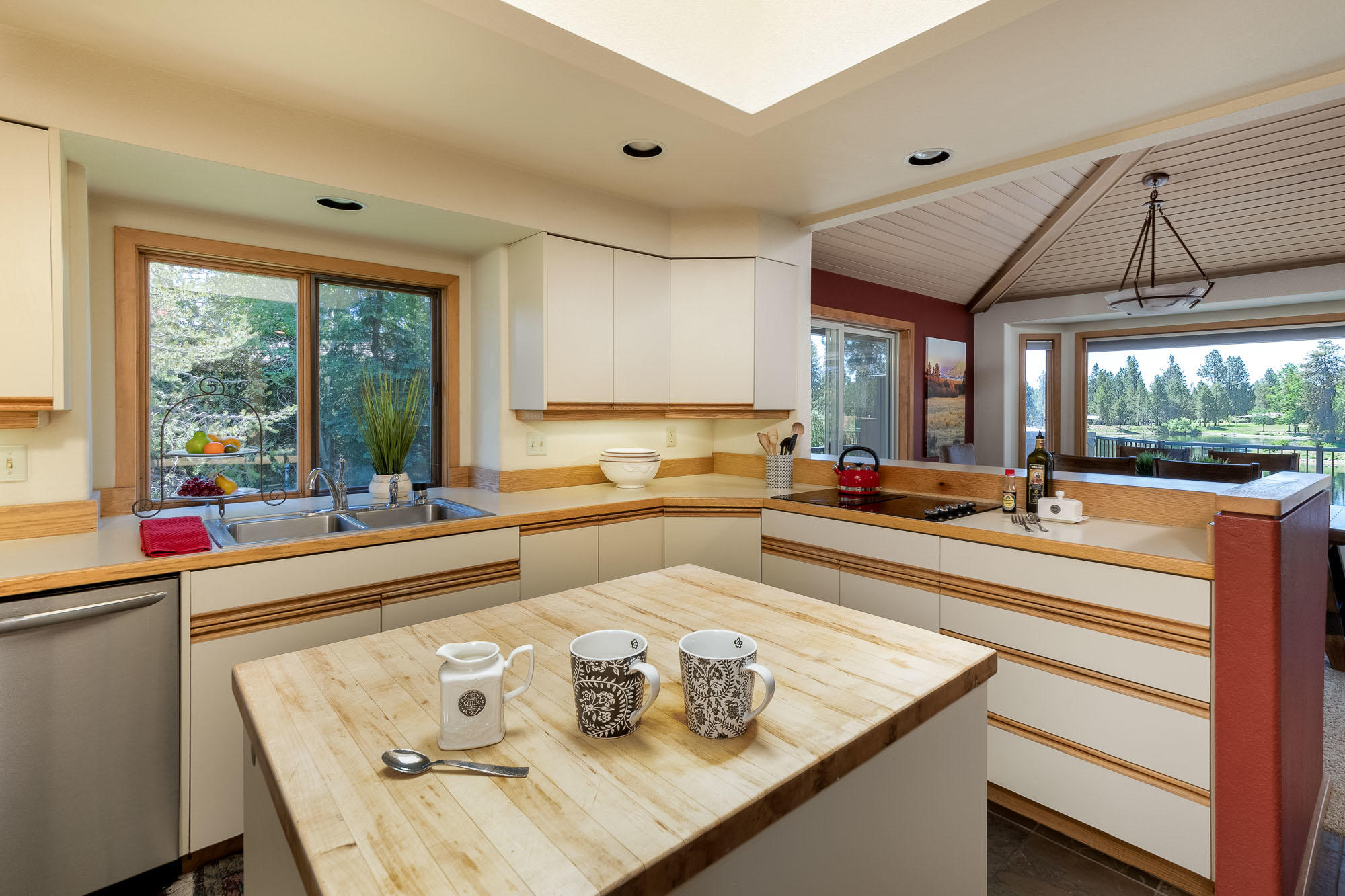 Fairway Point Villag - Residential