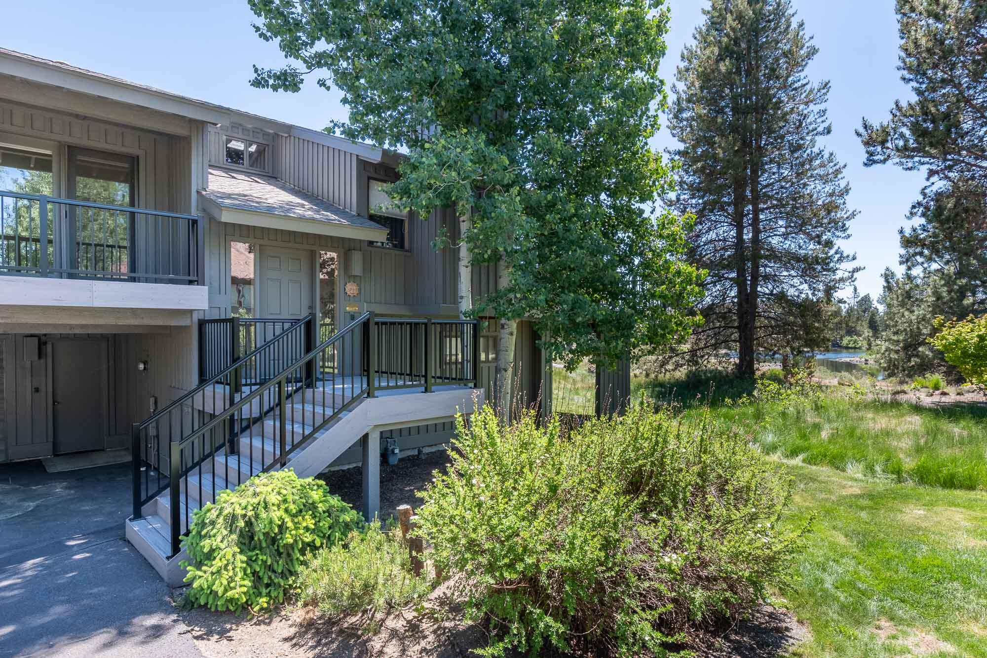 Fairway Point Villag - Residential