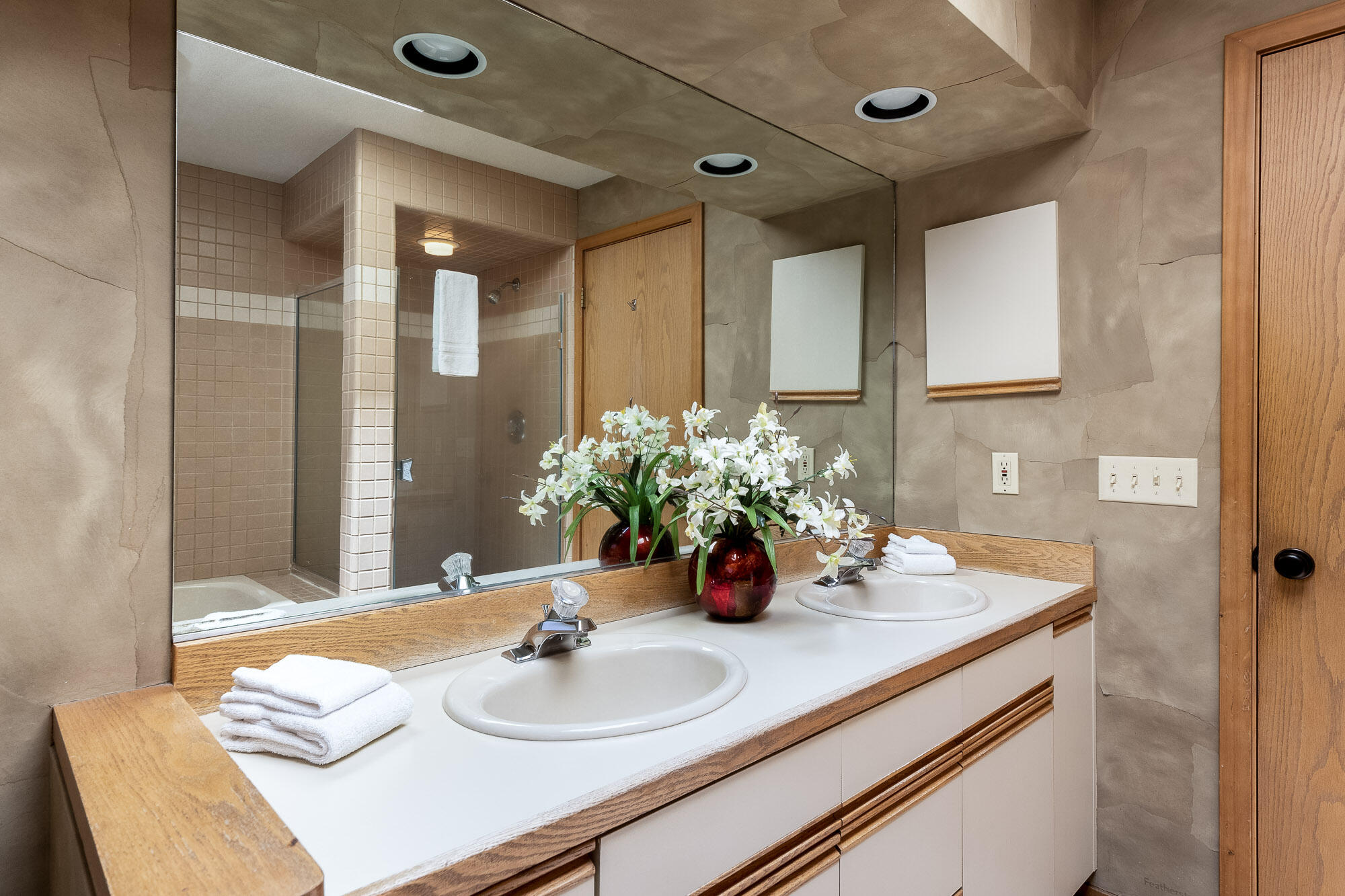 Fairway Point Villag - Residential