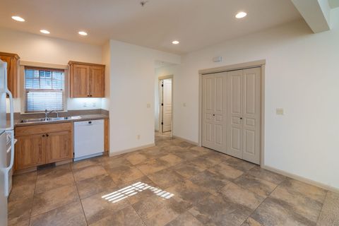 Tiny photo for 2339 NW Labiche Lane #UNIT 6, Bend, OR 97703 (MLS # 220215561)