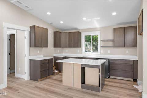 Tiny photo for 1658 N Foothill Road, Medford, OR 97504 (MLS # 220226529)
