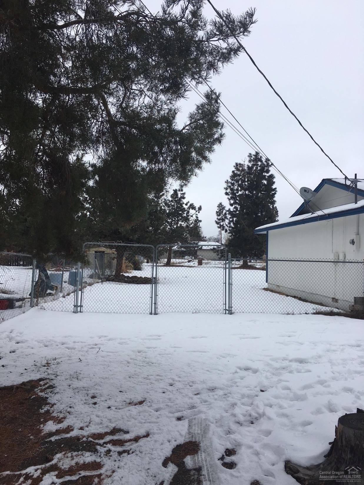 Meadowbrook Estate - Residential