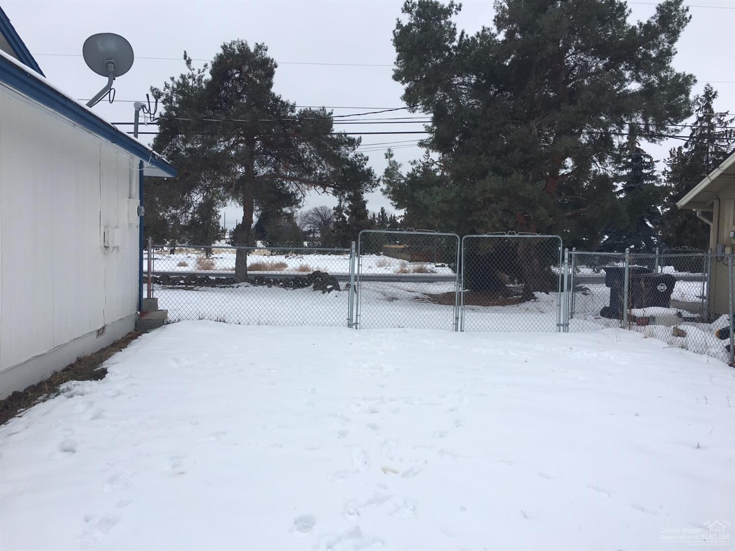 Meadowbrook Estate - Residential