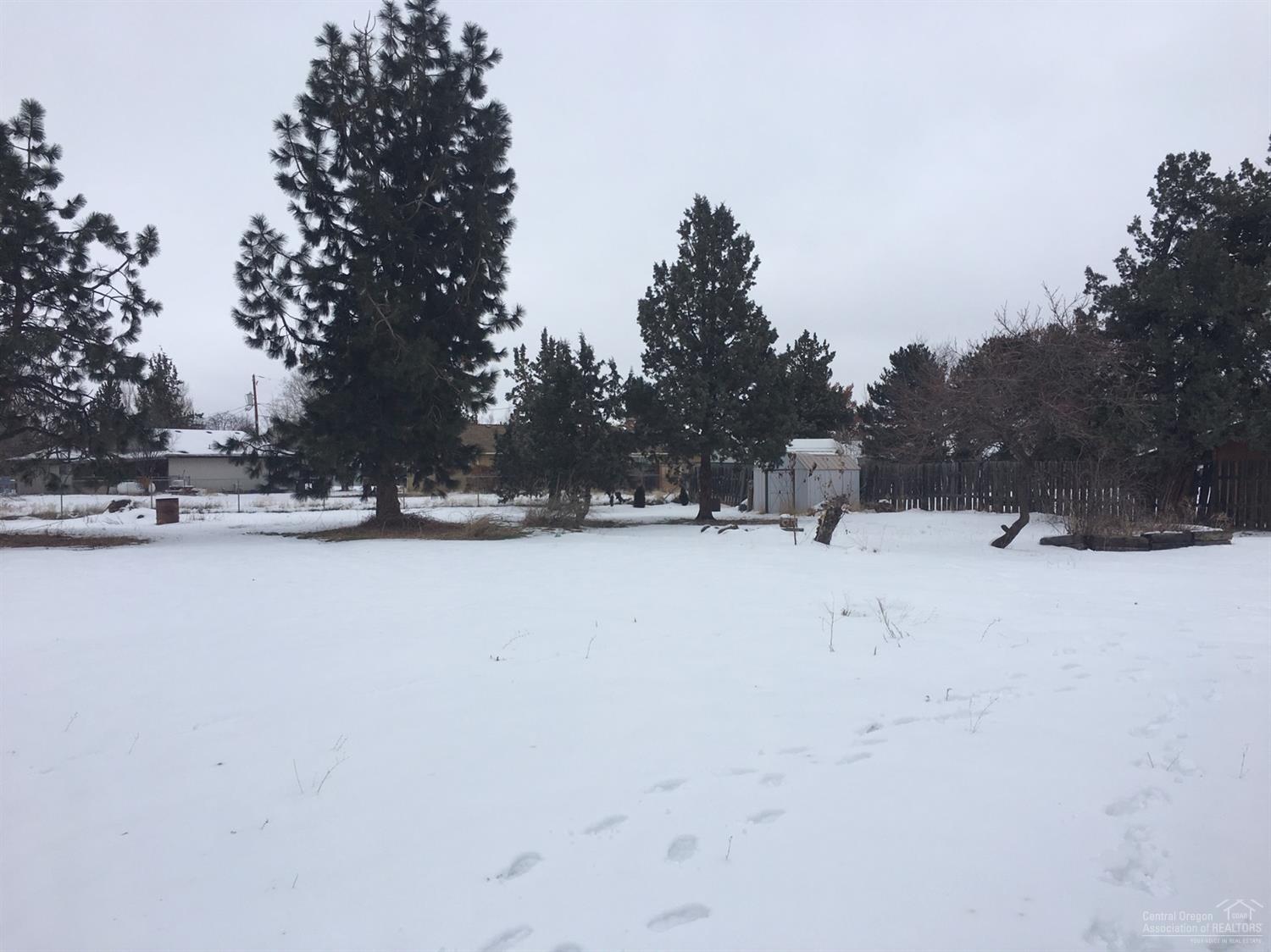 Meadowbrook Estate - Residential