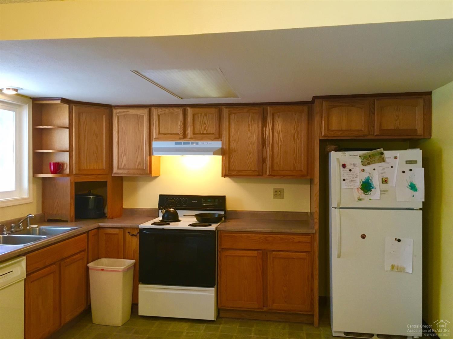 Meadowbrook Estate - Residential