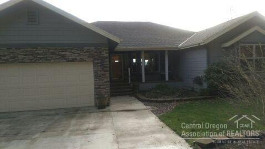 Good family home on small acreage. Very private setting, yet close to town! Big upside potential in this property. Need appointment to preview.