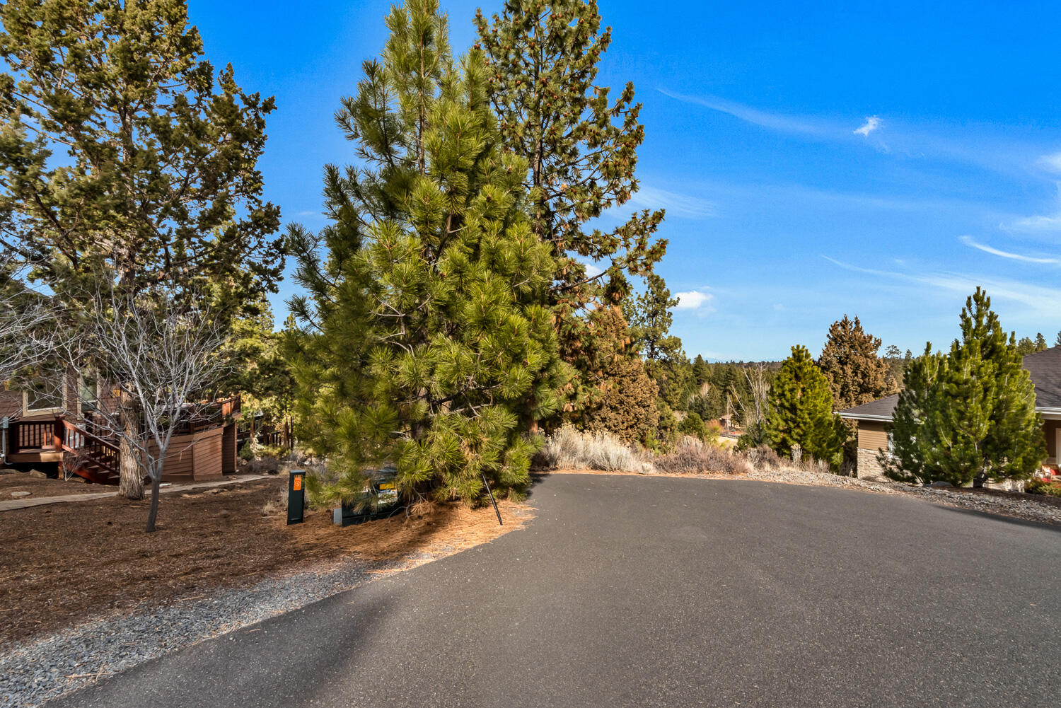 2310 NW Rawlins Court