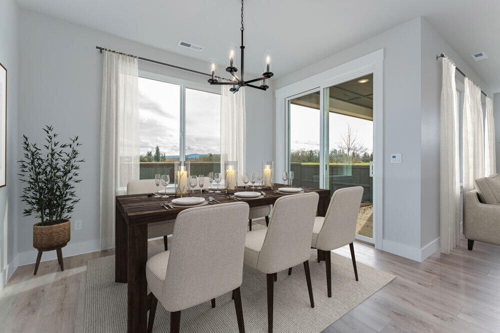 3939 NE Oakside Loop