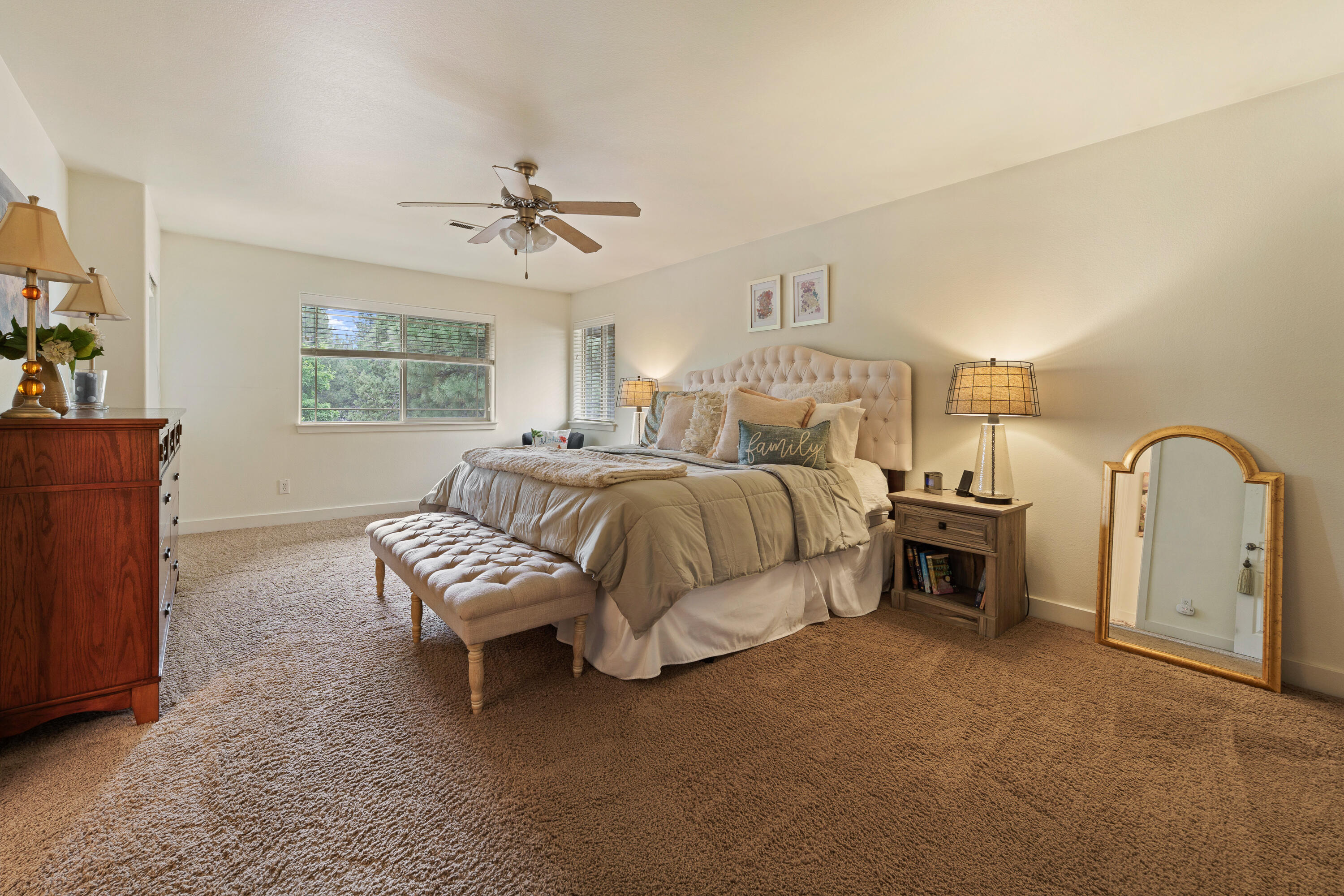 Skyliner Summit - Residential