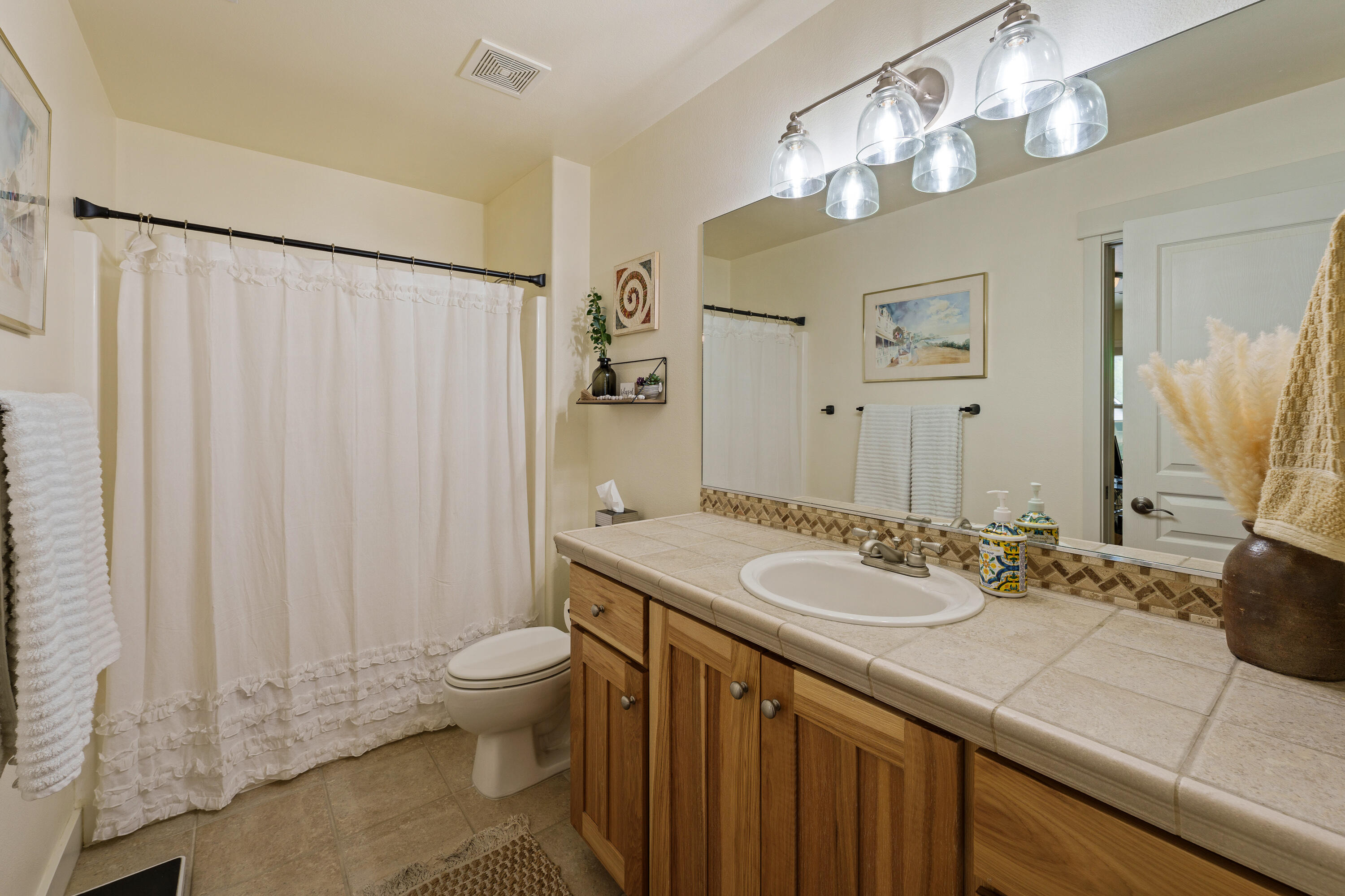 Skyliner Summit - Residential