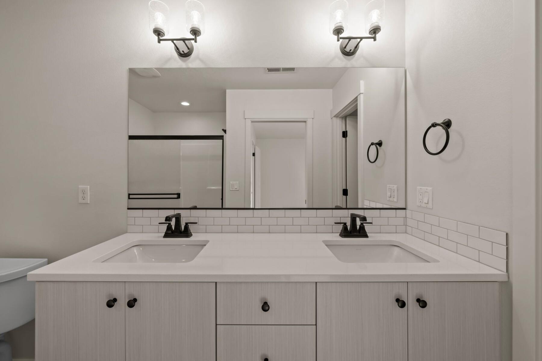 Holliday Park - Residential Income