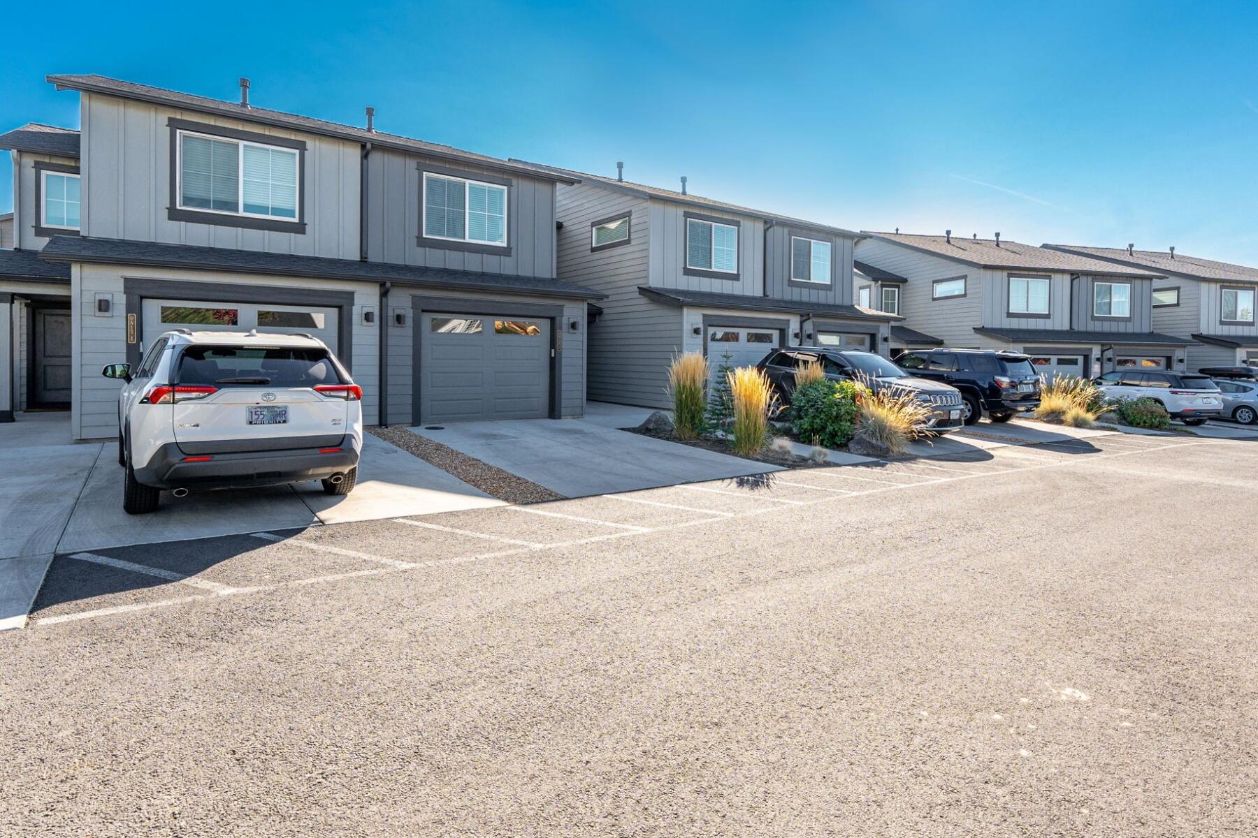 Holliday Park - Residential Income