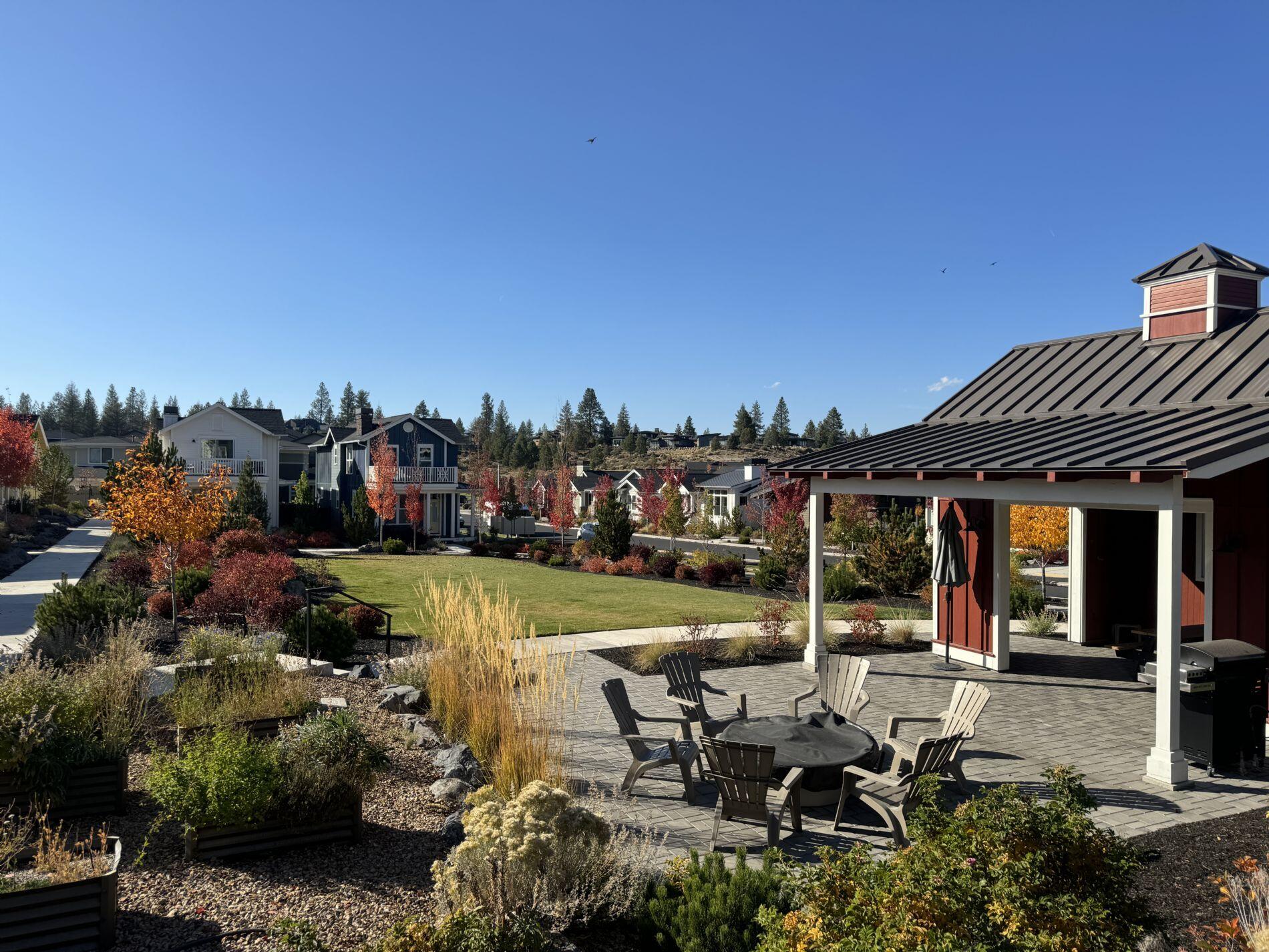 2729 NW High Lakes Loop