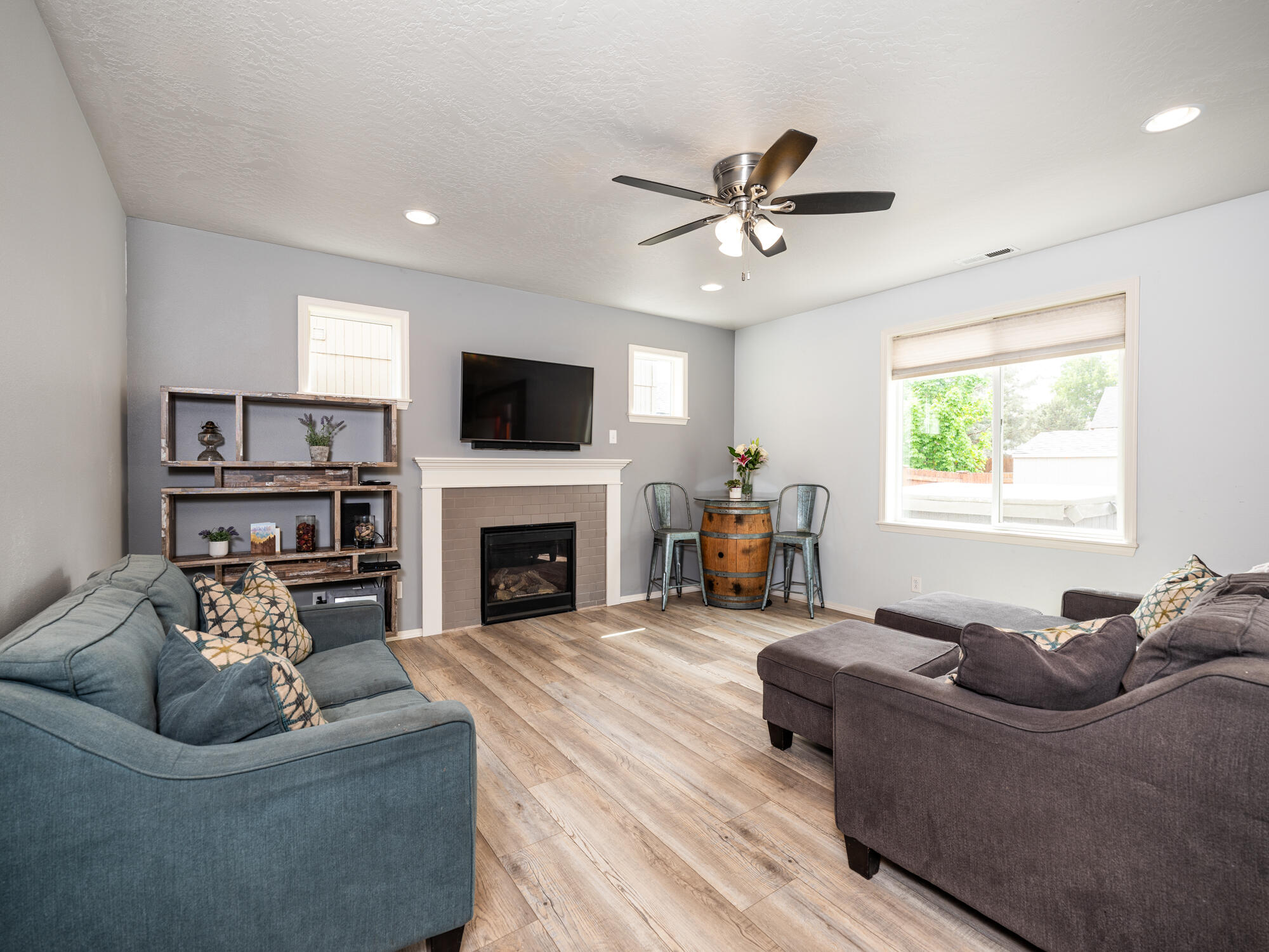 21243 Thornhill Lane