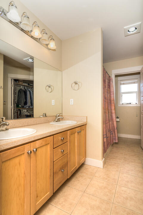 Juniper Meadows - Residential