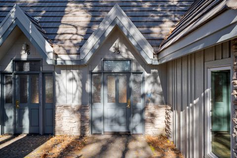 Tiny photo for 57082 Peppermill Circle #35-C, Sunriver, OR 97707 (MLS # 220219592)