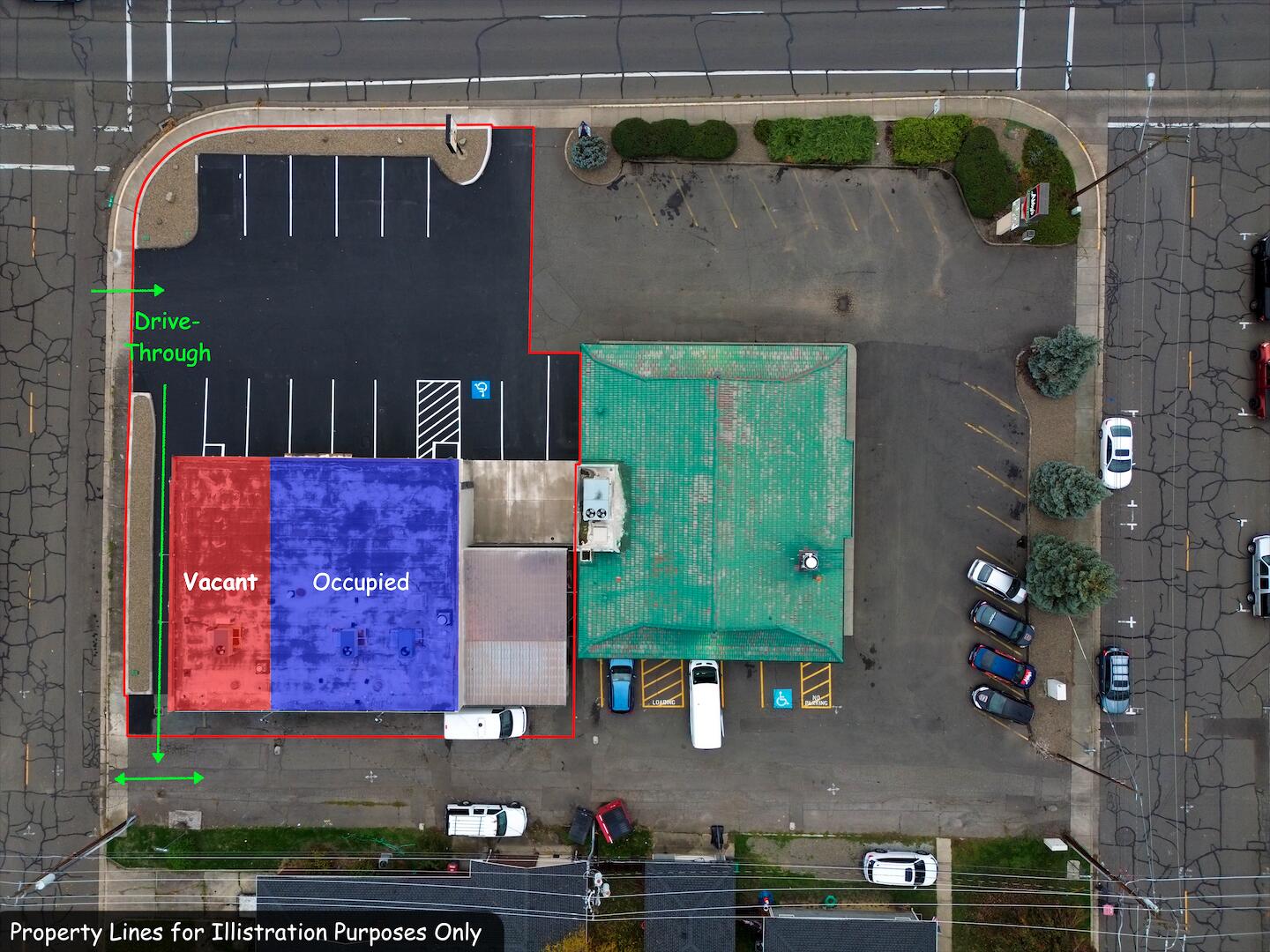 Main image without alt text