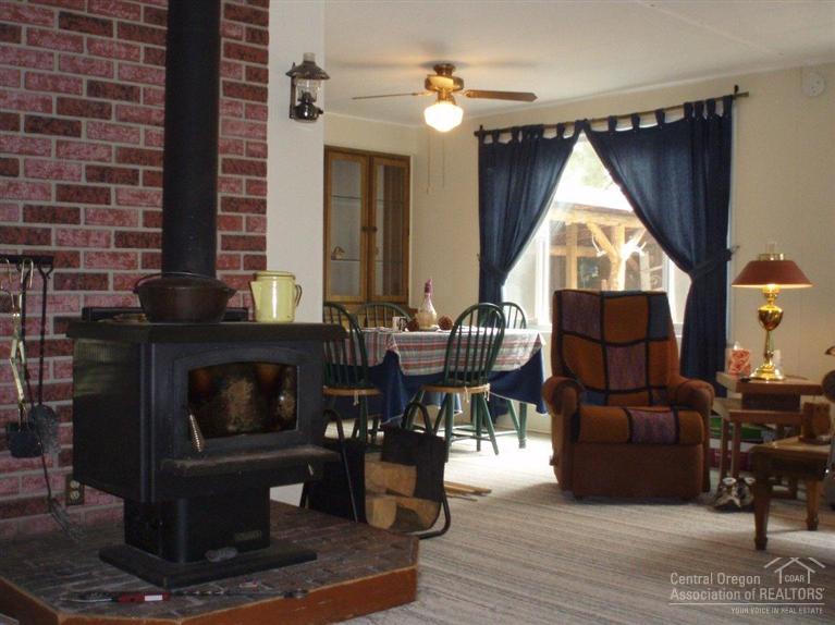 Deschutes River Acre - Residential