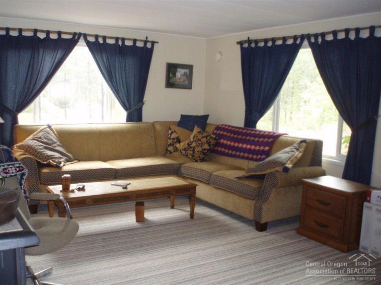 Deschutes River Acre - Residential