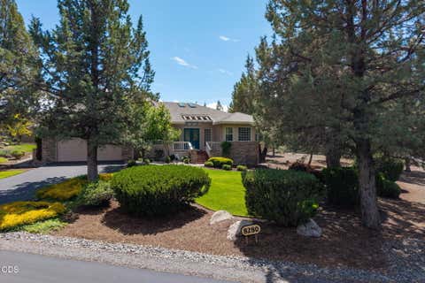Tiny photo for 8280 Junco Court, Redmond, OR 97756 (MLS # 220222908)