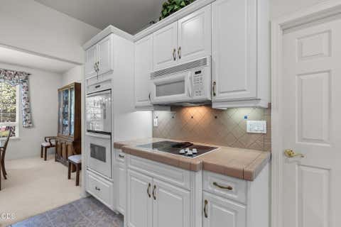 Tiny photo for 8280 Junco Court, Redmond, OR 97756 (MLS # 220222908)