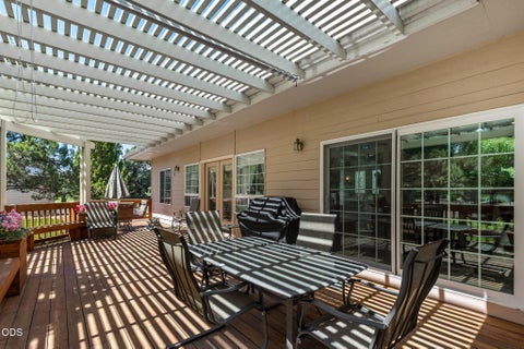 Tiny photo for 8280 Junco Court, Redmond, OR 97756 (MLS # 220222908)