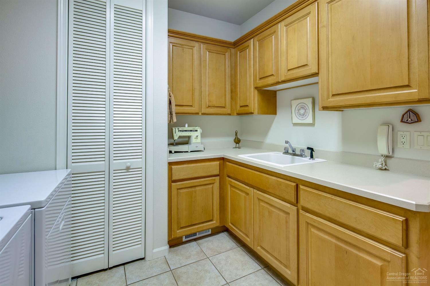 Broken Top - Residential