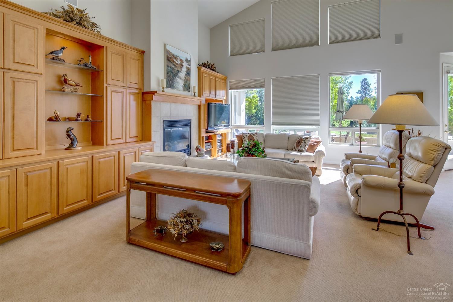 Broken Top - Residential