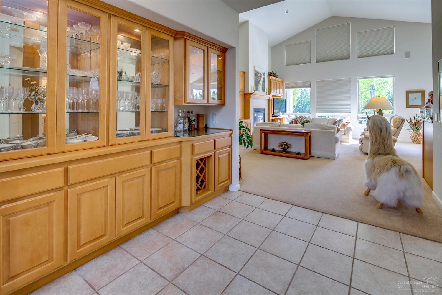 Broken Top - Residential