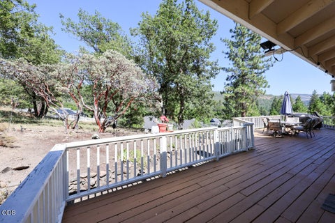 Tiny photo for 412 Country Court, Shady Cove, OR 97539 (MLS # 220225110)