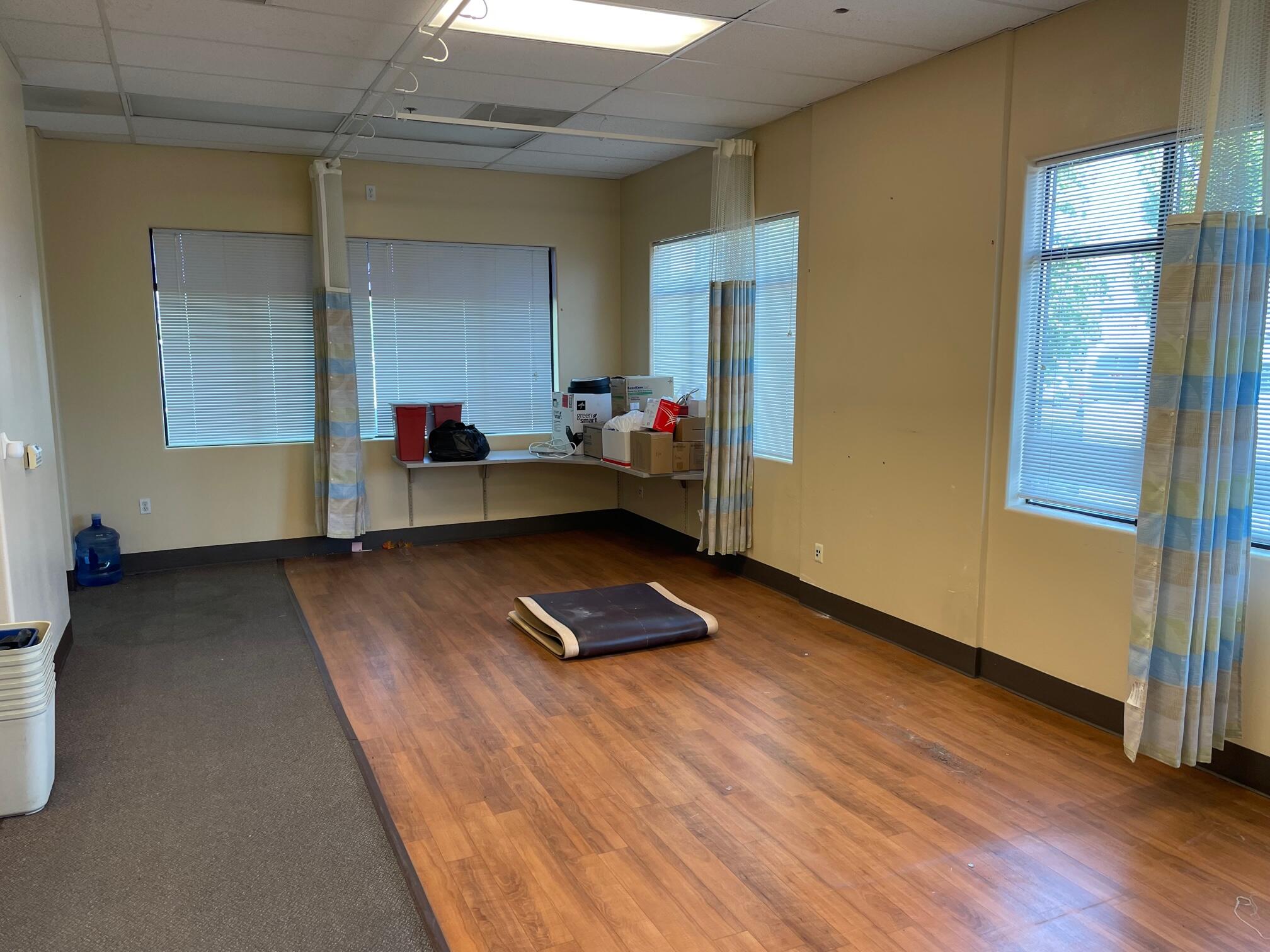 Crossroads - Commercial Lease