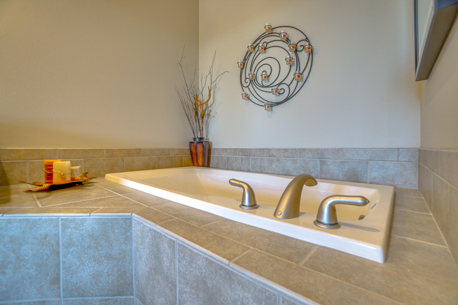 Eagle Crest - Residential