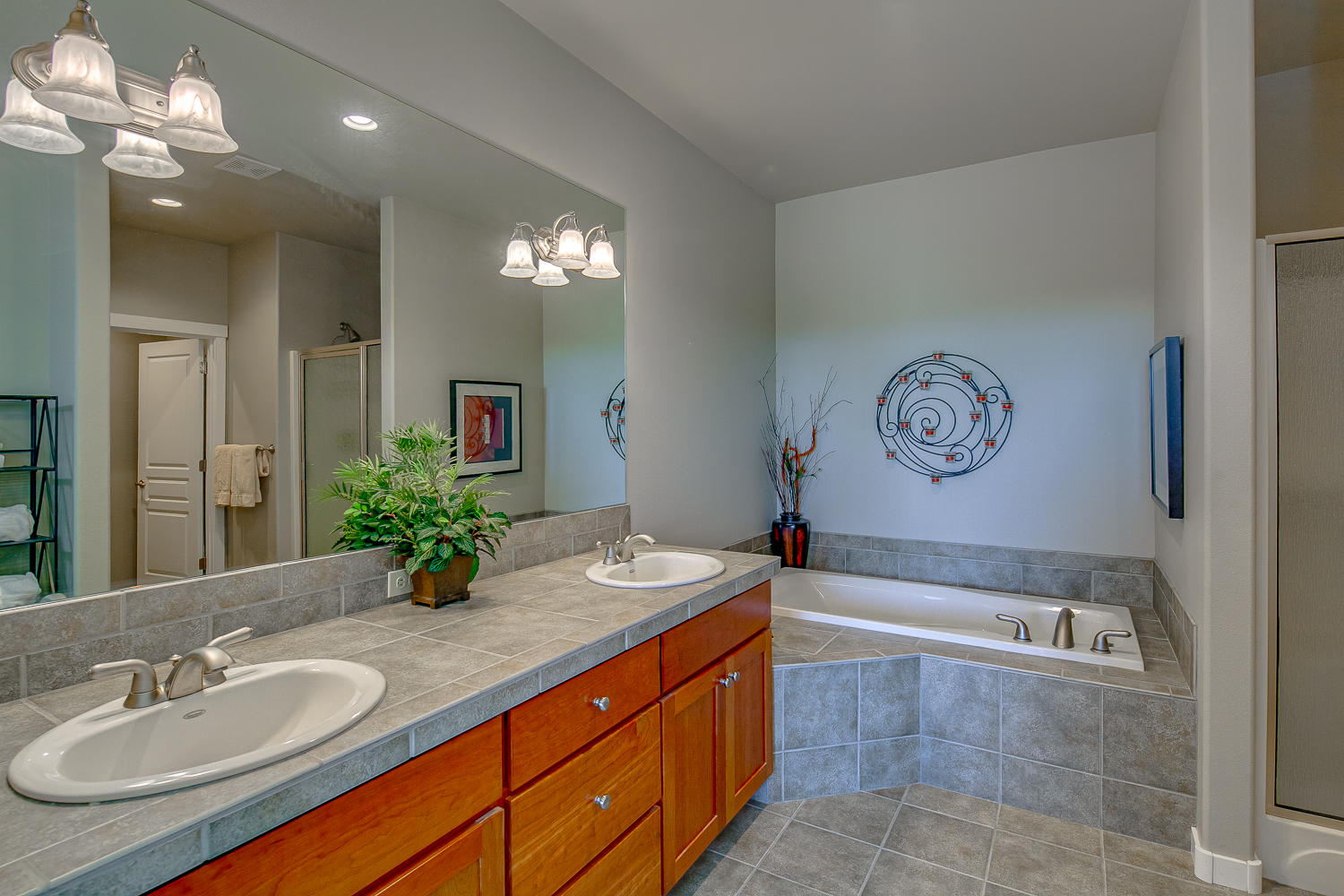 Eagle Crest - Residential