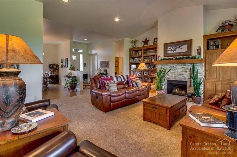 Eagle Crest - Residential