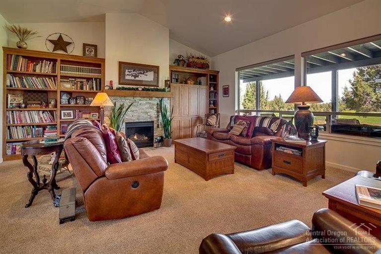 Eagle Crest - Residential