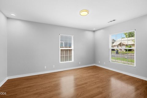 Tiny photo for 319 S Ivy Street, Medford, OR 97501 (MLS # 220223008)