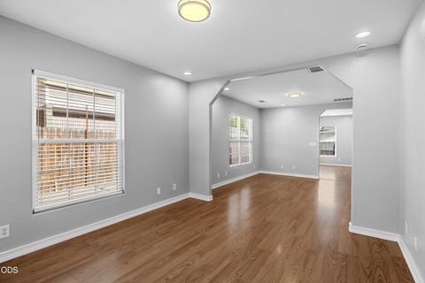 Tiny photo for 319 S Ivy Street, Medford, OR 97501 (MLS # 220223008)