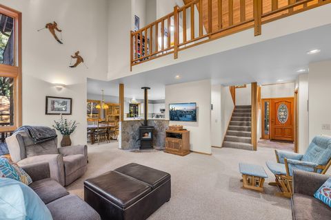 Tiny photo for 70627 Ponderosa Ln #SM 121, Black Butte Ranch, OR 97759 (MLS # 220214352)