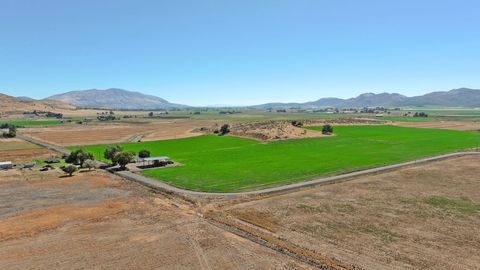 Tiny photo for 392 Del Fatti Lane, Klamath Falls, OR 97603 (MLS # 220212480)