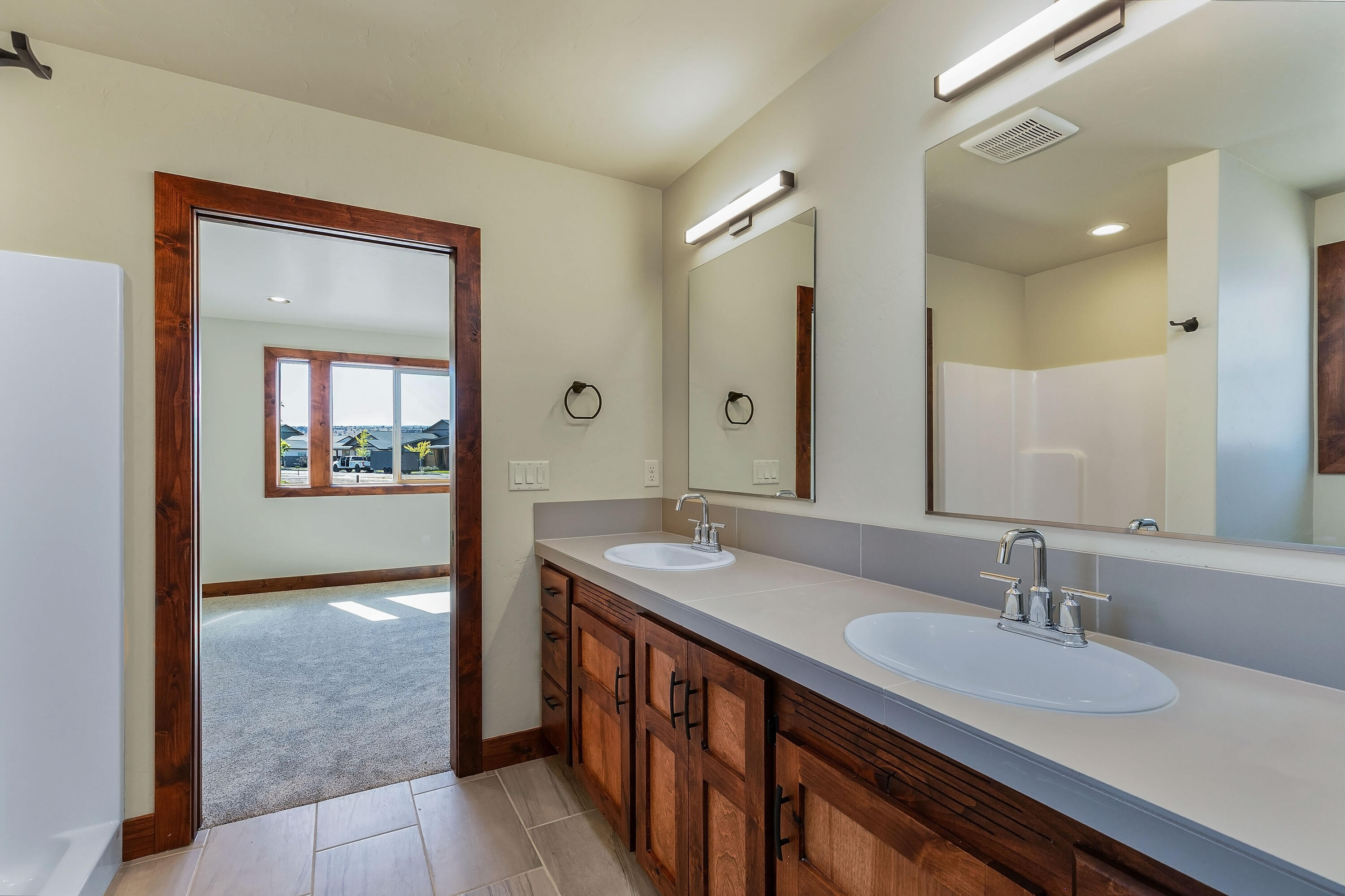 Ironhorse - Residential