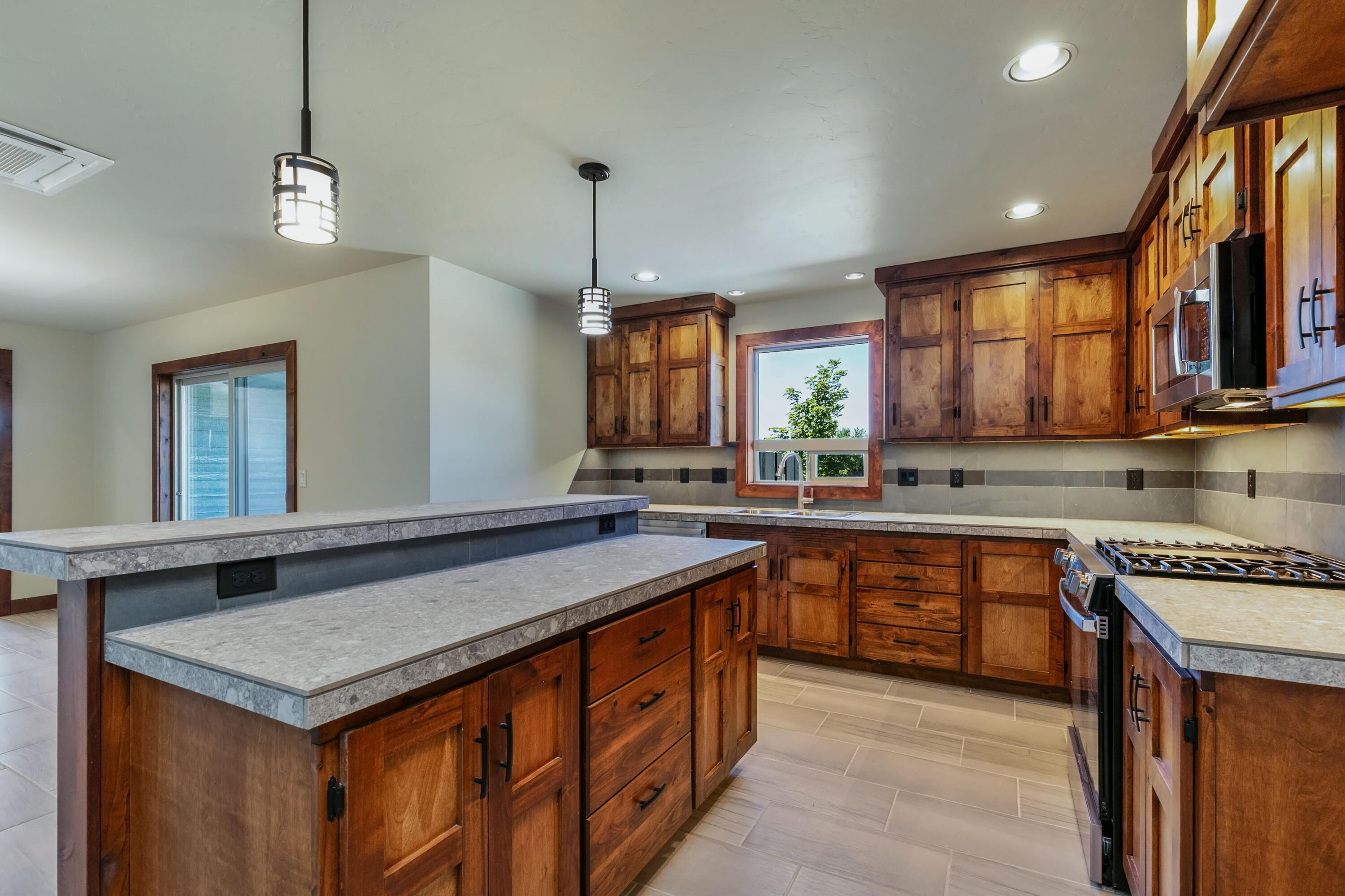 Ironhorse - Residential